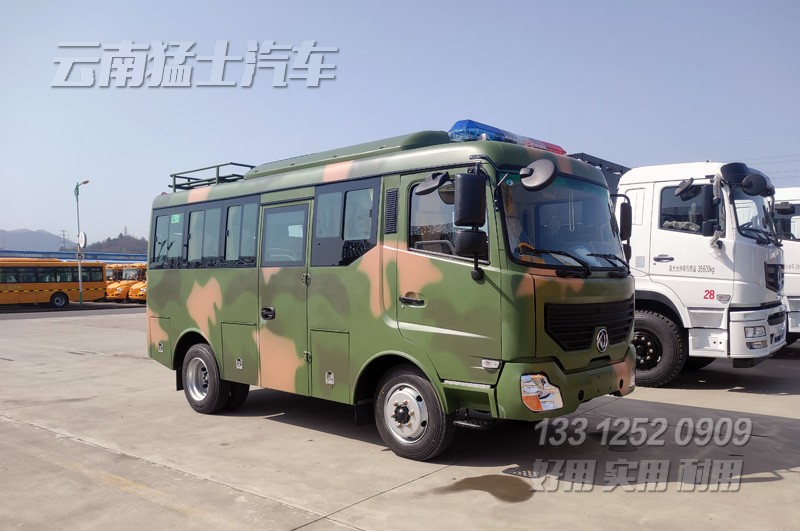 沙漠客車,四驅(qū)越野客車,東風(fēng)客車,15座中巴車,沙漠旅游車