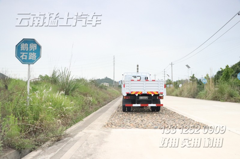 東風四驅卡車,小四驅底盤,右舵卡車,右舵車出口,右舵輕卡