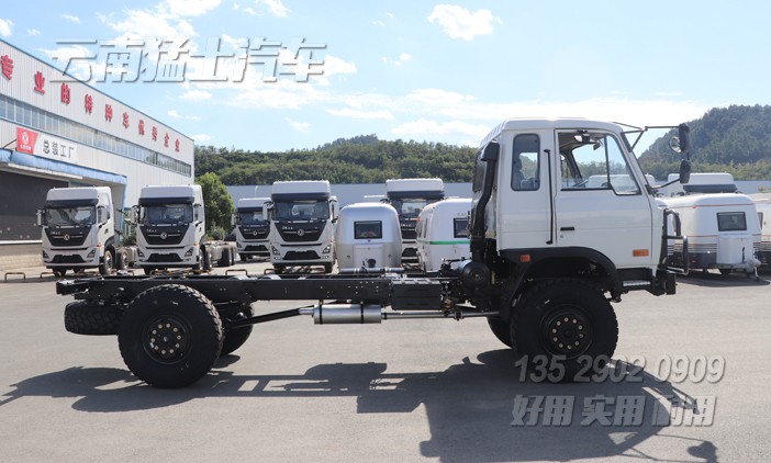 東風(fēng)四驅(qū)越野卡車,越野專用車底盤(pán),底盤(pán)改裝,專用車銷售出口,東風(fēng)四驅(qū)六驅(qū),EQ2070加長(zhǎng)底盤(pán)