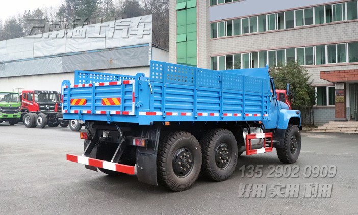 EQ2100自卸汽車,5噸尖頭自卸車,東風藍自卸車,出口車專供,六驅(qū)自卸車,6*6公路運輸車